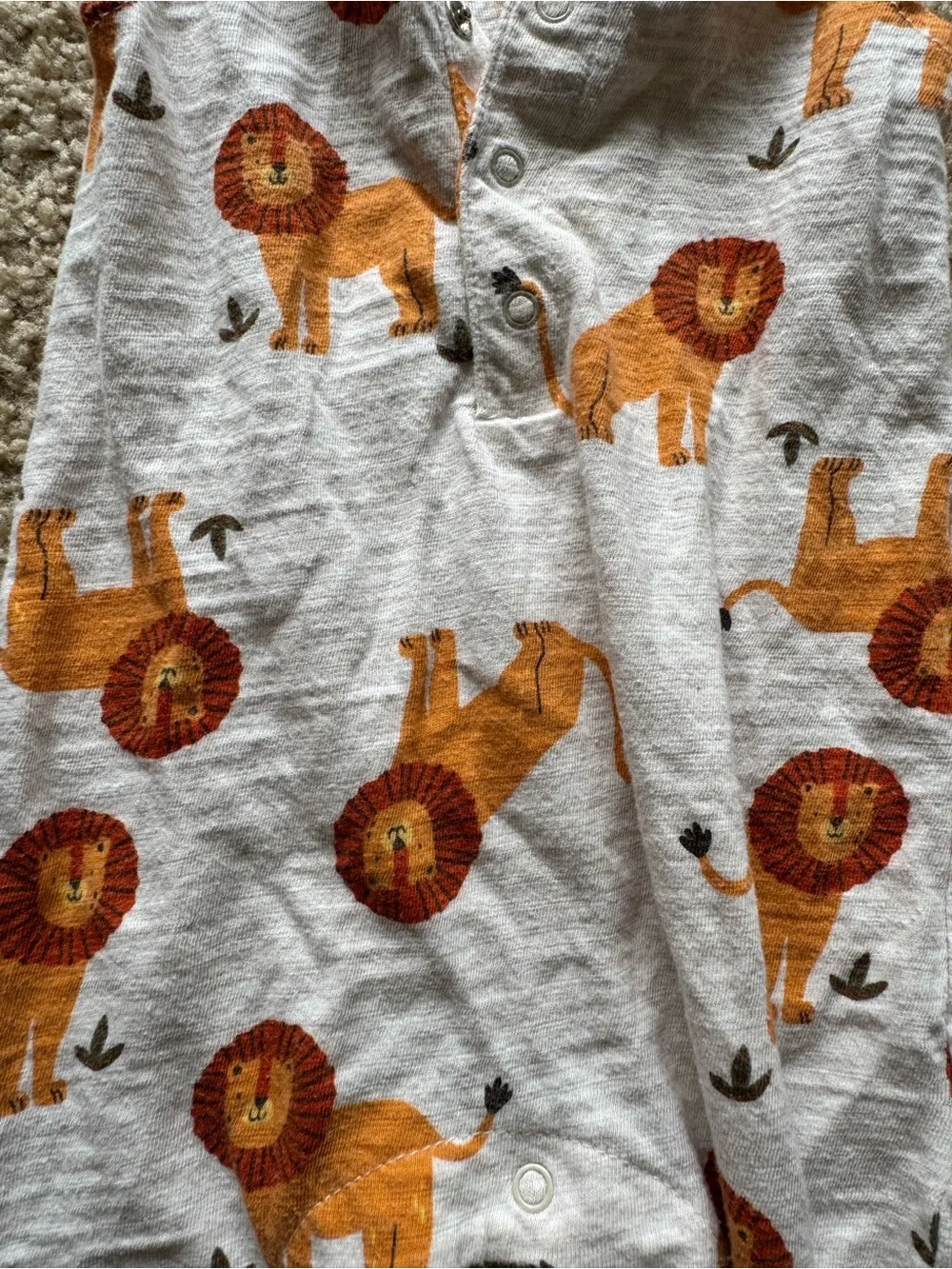 Old Navy lion Romper 3-6 months